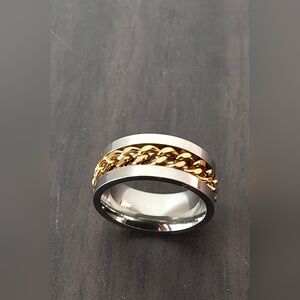 Size 6 Gold Chain Spinner Ring